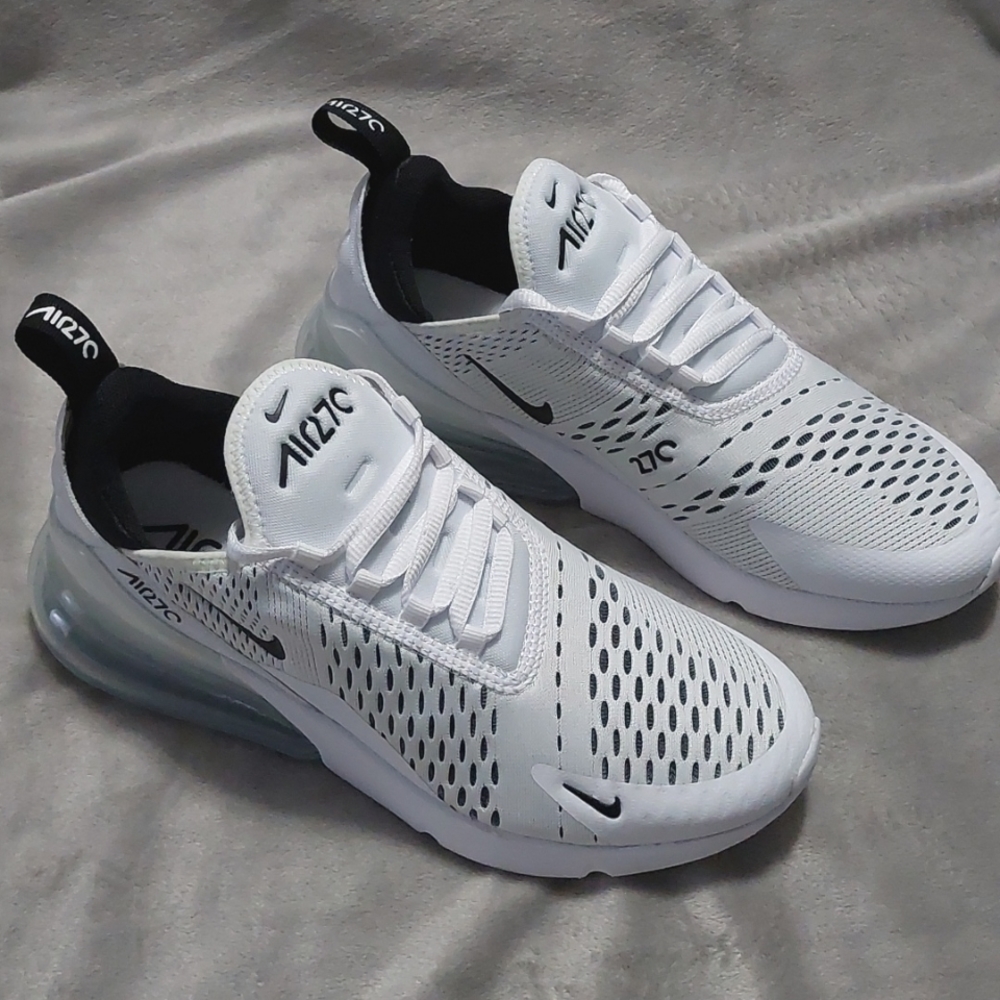 Nike Air 270